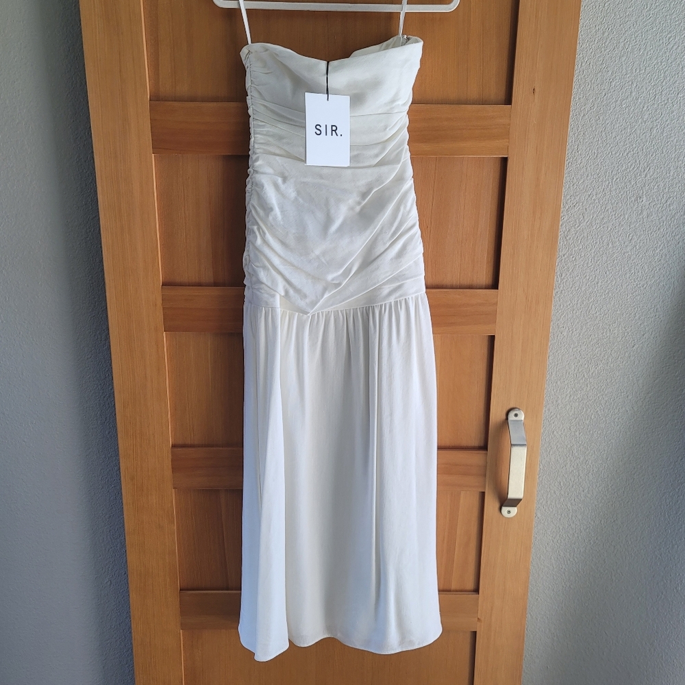 SIR Cael Linen Gathered Midi Dress - Picture 2 of 11